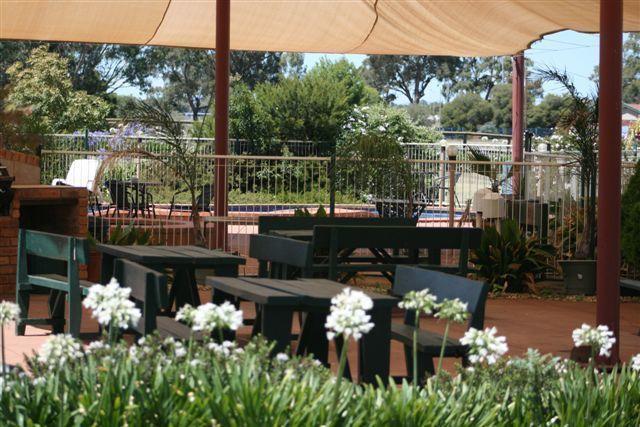 Paradise Lakes Motel Shepparton Eksteriør bilde